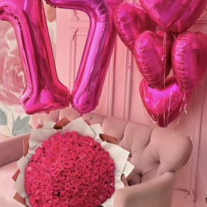 Ramo de 150 Rosas fiusha con globos