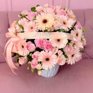 arreglo de gerberas y rosas