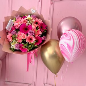 gerberas y globos