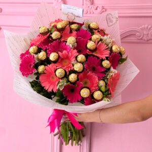 ramo de gerberas y chocolates