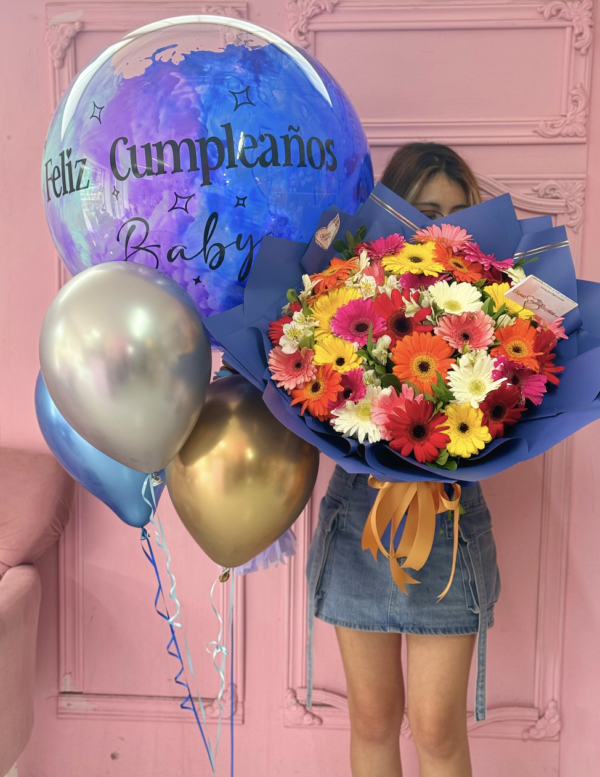 gerberas y globos